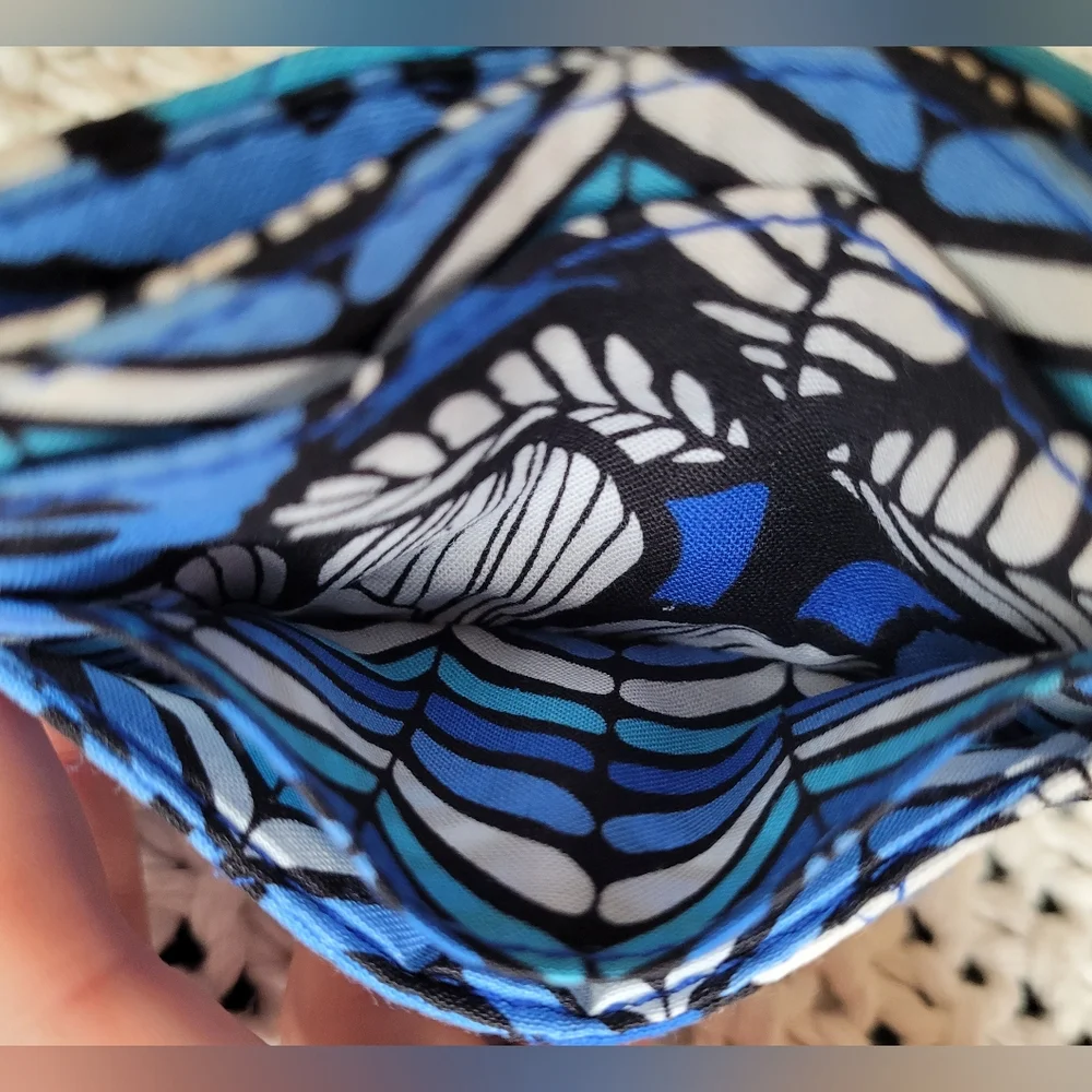 Vera Bradley Quilted Blue Bayou Floral/Herringbone Keychain Card Holder - Picture 7 of 11